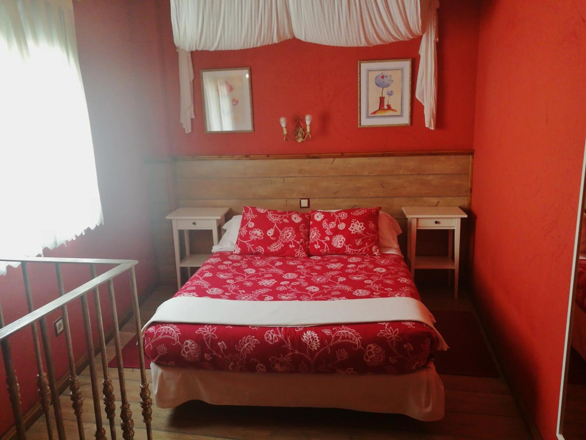 Apartamentos Melchor De Linan Torrelaguna Exteriér fotografie