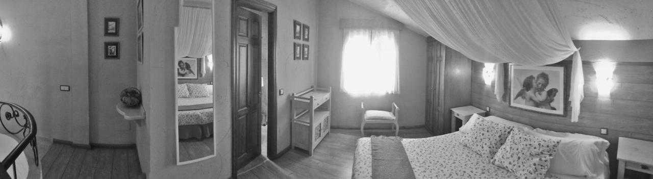 Apartamentos Melchor De Linan Torrelaguna Exteriér fotografie